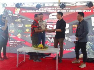 Ketum Perbakin Banten Resmikan Lapangan Tembak Eternity Shooting Sport