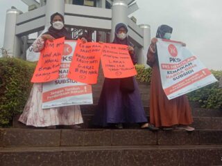 Pks Kota Cilegon Bersama Elemen Masyarakat Gelar Aksi Tolak Kenaikan Bbm