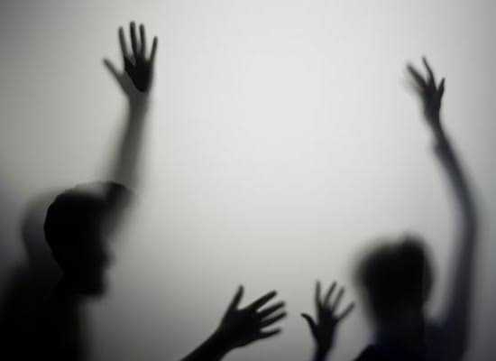 Diduga Ditipu Oknum Penyalur Kerja Migran, Warga Desa Maneron Disekap Dan Dianiaya 1 Diduga Ditipu Oknum Penyalur Kerja Migran, Warga Desa Maneron Disekap Dan Dianiaya