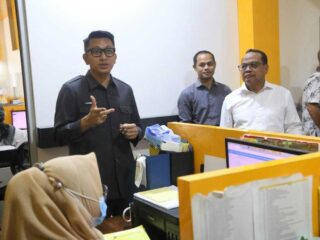 Pastikan Pelayanan Berjalan Optimal, Wabup Tanto Sidak Bpr Berkah