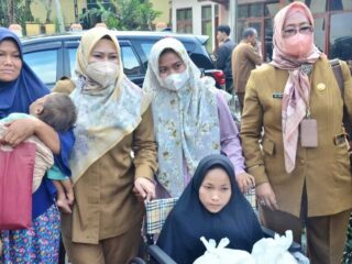 Pemkab Pandeglang Salurkan 5 Jenis Bantuan Sosial