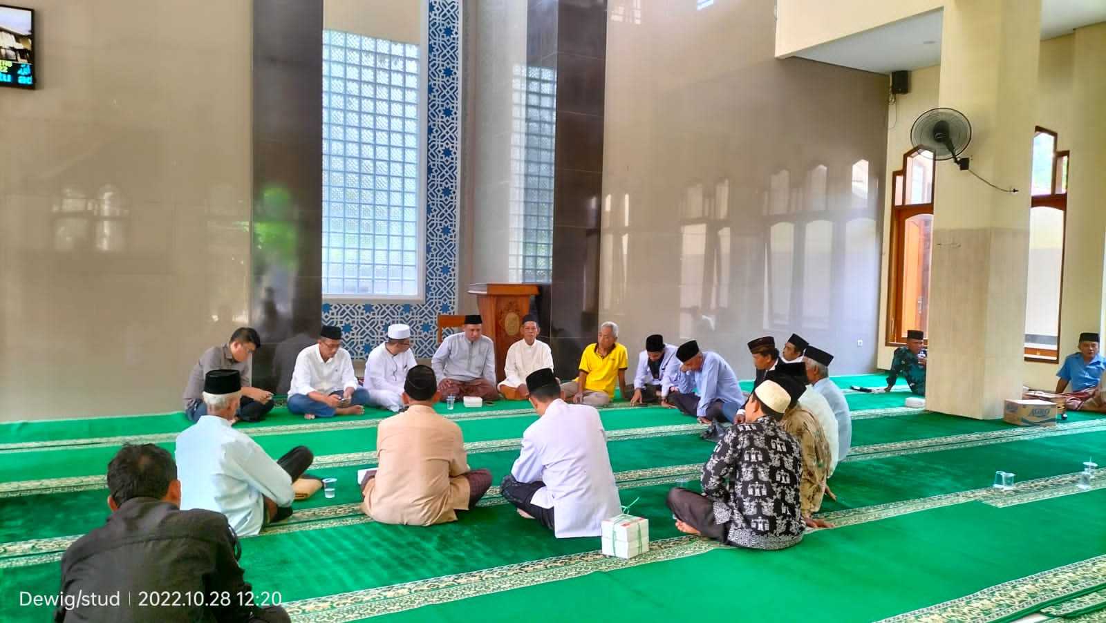 Perkuat Silaturahmi, Rizal Bawazier Jadi Khotib Sholat Jumat Di Desa Panjunan Petarukan 1 Perkuat Silaturahmi, Rizal Bawazier Jadi Khotib Sholat Jumat Di Desa Panjunan Petarukan