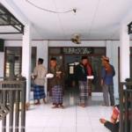 Rizal Bawazier, Munajat Sosial Dengan Gerakan Jumat Berkah &Amp;Quot;Menyasar Jamaah Sholat Jum'At Di Pemalang