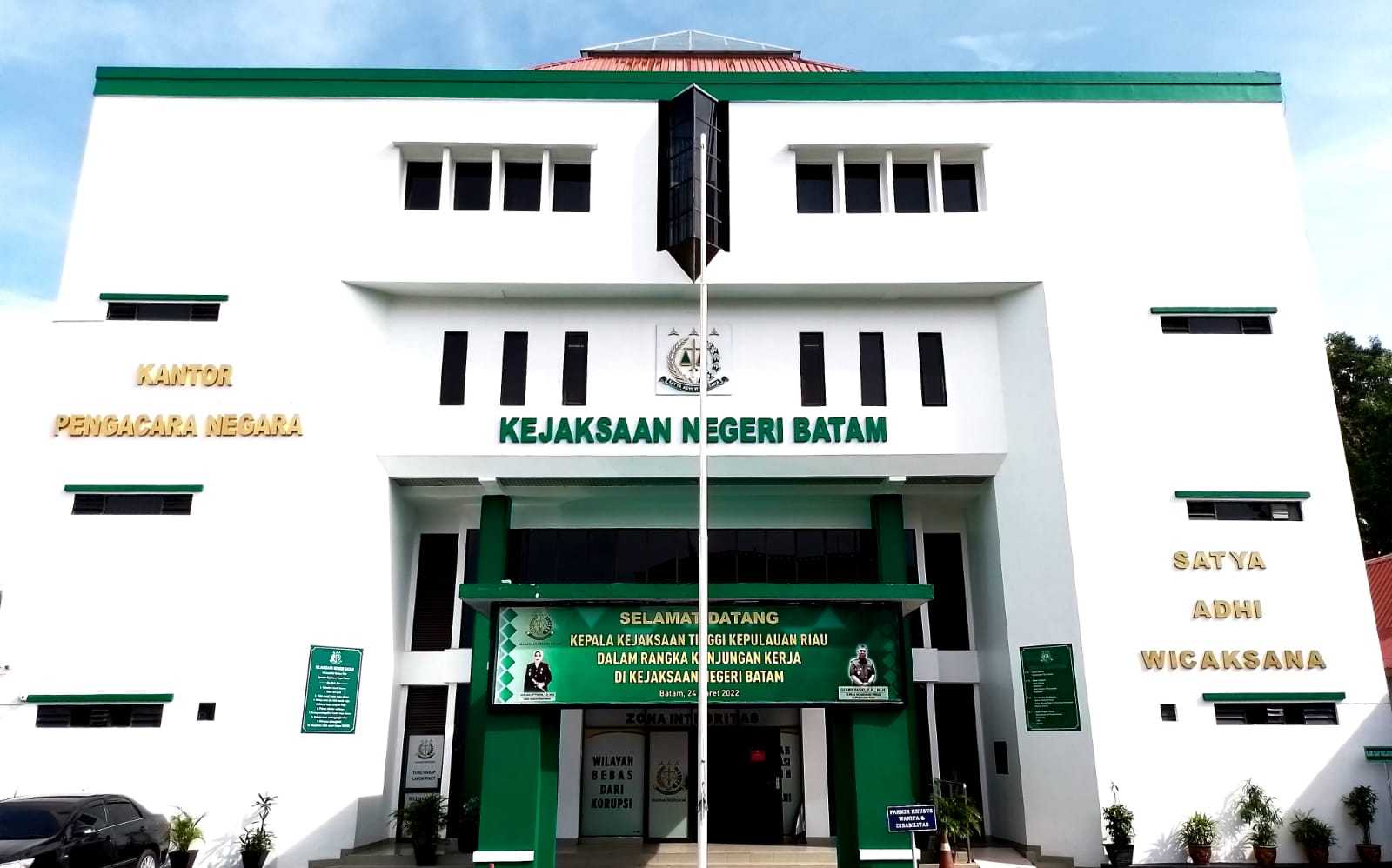 Kejari Batam Hentikan Penyelidikan Dugaan Korupsi Pembangunan Masjid Tanjak