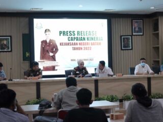 Kejari Batam Paparkan Kinerja 2022