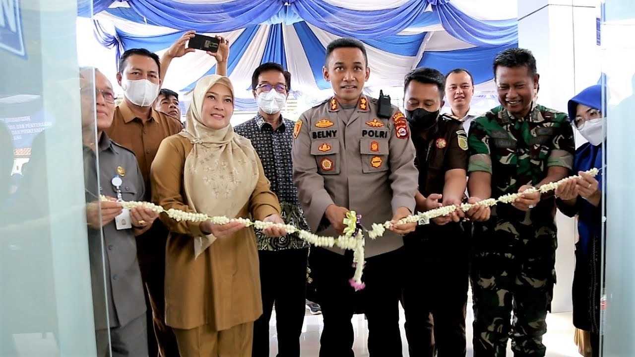 Bupati Pandeglang,Irna Narulita Berharap Labkesda Terus Berikan Pelayanan Terbaik Untuk Warga 1 Bupati Pandeglang,Irna Narulita Berharap Labkesda Terus Berikan Pelayanan Terbaik Untuk Warga