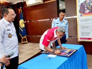 Irjen Kemenkumham Ajak Imigrasi Jakarta Timur Lakukan Pelayanan Sepenuh Hati 