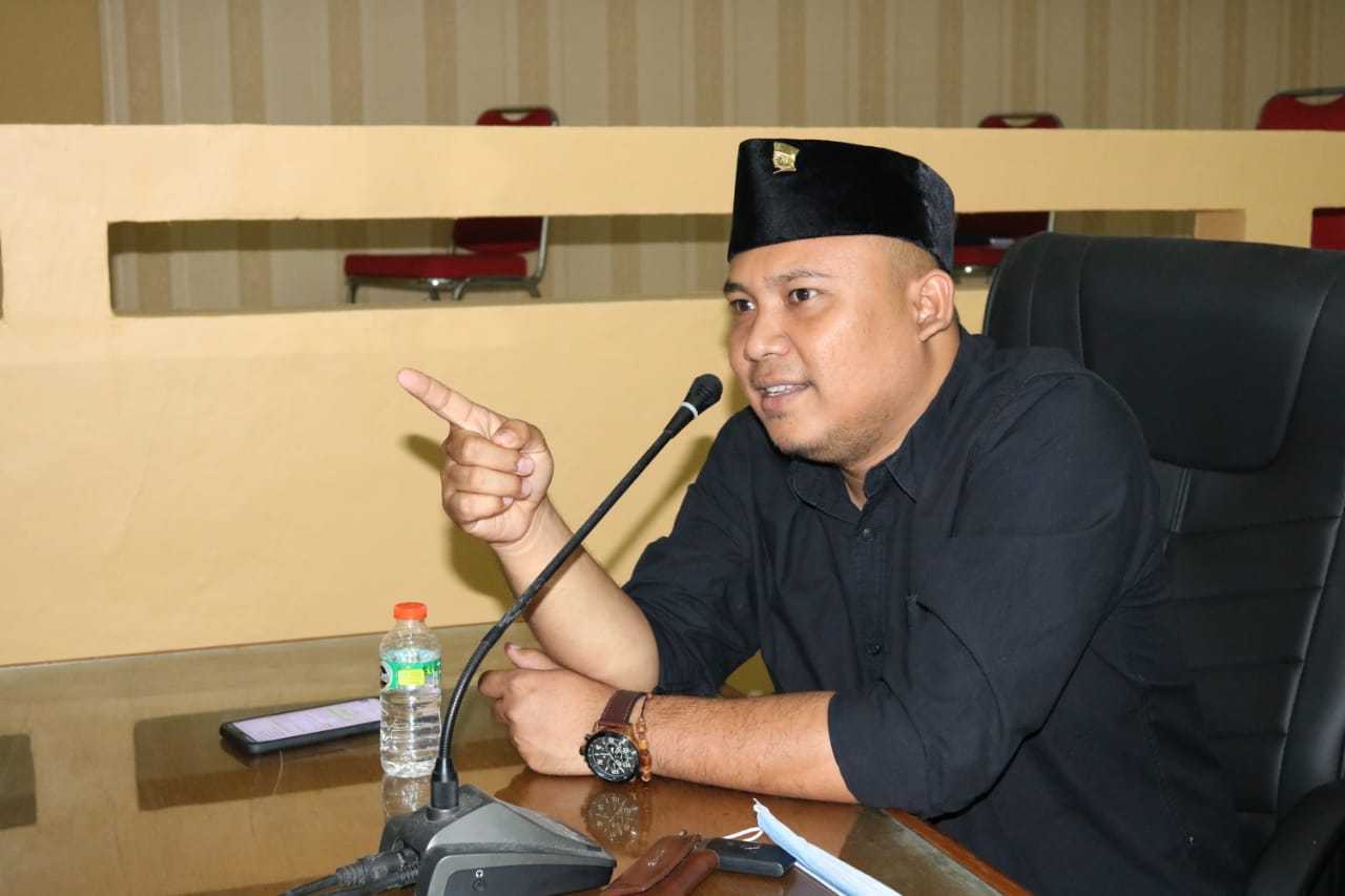 Diduga Buat Pernyataan Bohong, Ketua Panwascam Cijaku Akan Dilaporkan Ke Polda Banten 1 Diduga Buat Pernyataan Bohong, Ketua Panwascam Cijaku Akan Dilaporkan Ke Polda Banten