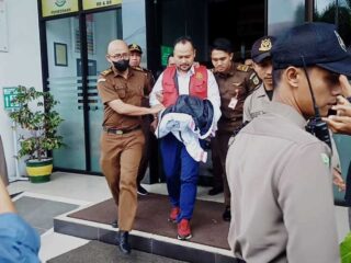 Seorang Oknum Anggota Dprd Pandeglang Dijebloskan Ke Rutan Pandeglang