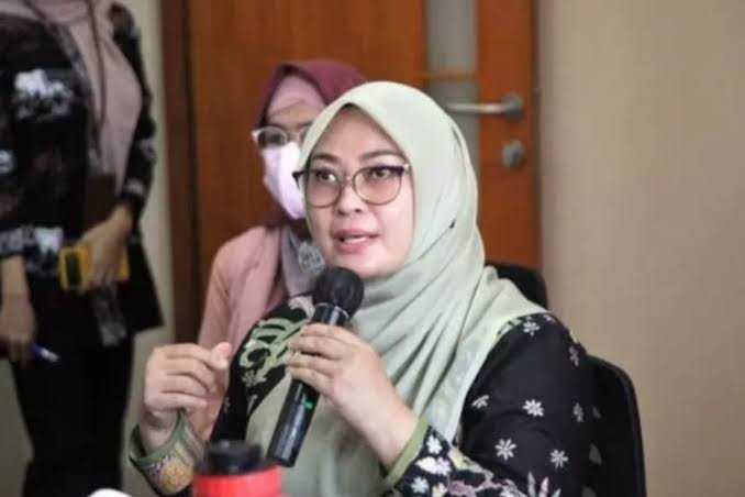 Siapa Sosok Sekda Pandeglang Yang Akan Dipilih Bupati Irna? Menurut Dimyati Natakusumah?. 1 Siapa Sosok Sekda Pandeglang Yang Akan Dipilih Bupati Irna? Menurut Dimyati Natakusumah?.