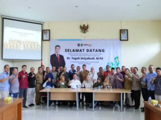 Dirjen Dukcapil Teguh Setyabudi Puji Layanan Disdukcapil Kota Bandung