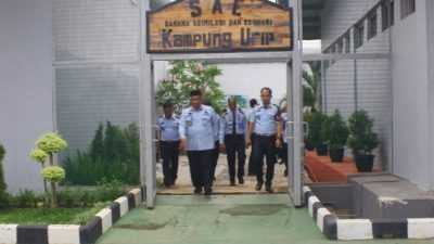 Kakanwil Jawa Barat Kunjungi Lapas Bekasi dan Bapas Bekasi, Ternyata Ini Alasannya I Harian Terbit