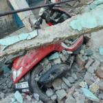 Tembok Pagar Sdn 01/02 Jatinegara Roboh Menimpa Dua Orang Warga