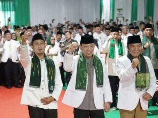 Abuya Muhtadi Dan Ketua Dpd Ttkkdh Pandeglang Sambut Kapolri Listiyo Sigit