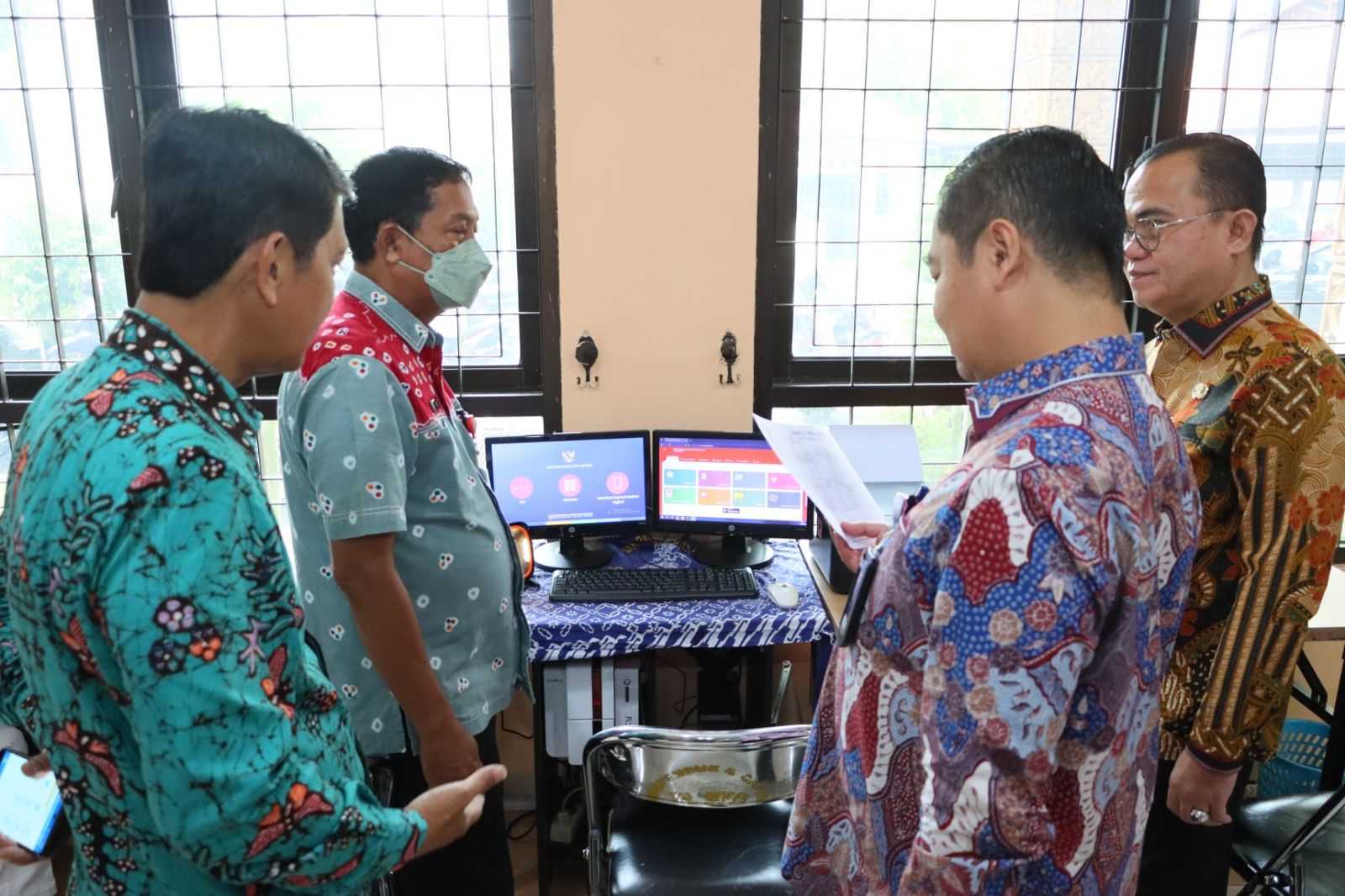 Kemendagri Dukung Inovasi Dukcapil Semarang 7 Kemendagri Dukung Inovasi Dukcapil Semarang