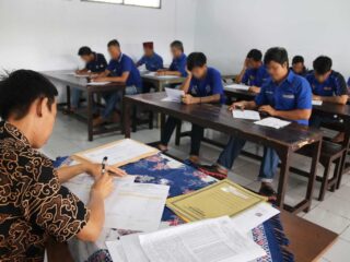 10 Warga Binaan Lapas Cirebon Ikuti Paket C, Begini Pentingnya