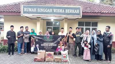 Penghuni Rumah Singgah Mendapatkan Bantuan Bingkisan lebaran dan Santunan dari Kita Pandeglang I Harian Terbit