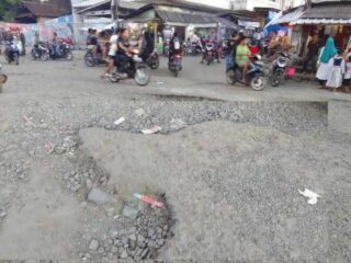 Anggota Komisi Iii Dprd Pandeglang Minta Jalan Pasar Labuan Segera Diperbaiki