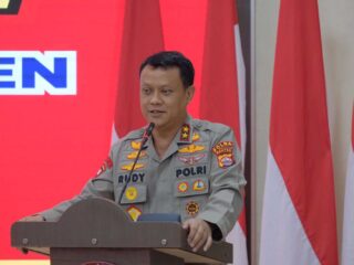 Polda Banten Urai Kemacetan Truk Menuju Pelabuhan Ciwandan, Simak Selengkapnya