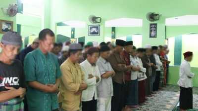 Kalapas Cirebon Lakukan Shalat Gerhana Matahari, Simak Penjelasannya I Harian Terbit