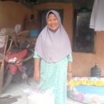 Jelang Idul Fitri, Camelia Petir Kita Bagikan 100 Karung Zakat Fitrah