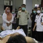 Bupati Pandeglang,Irna Merujuk Haerudin Korban Terkam Buaya Ke Rsud Berkah
