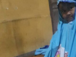 Arumi Balita Dua Tahun Yang Harus Rela Berpisah Dengan Ibunya