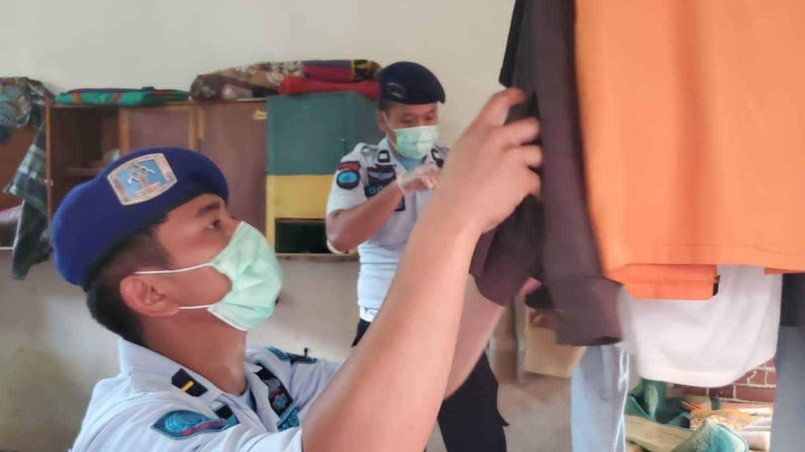 Petugas Lapas Gunung Sindur Lakukan Sidak Kamar Hunian I Harian Terbit