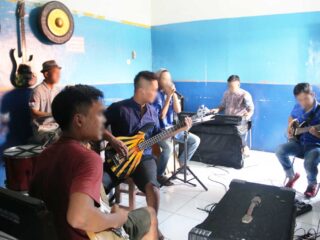 Lapas Cirebon Kembangkan Bakat Wbp Dengan Latihan Musik