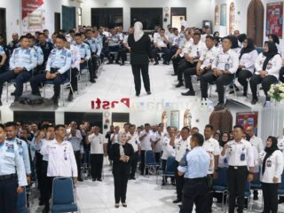 Pegawai Lapas Cirebon Dapatkan Motivasi Perubahan Mindset Dan Culture Set Dalam Bekerja