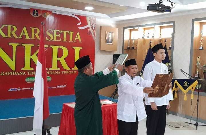 Cerita Dua Napi Lapas Kelas II Subang Bacakan Ikrar NKRI I Harian Terbit