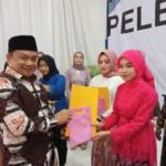 Dewan Penasehat Komite Dampingi Kepala Sekolah Pelepasan 90 Siswa-Siswi Smkn 1 Kalanganyar Tahun Ajaran 2022 - 2023