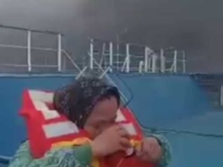 Kapal Feri Tujuan Bakauhuni Terbakar