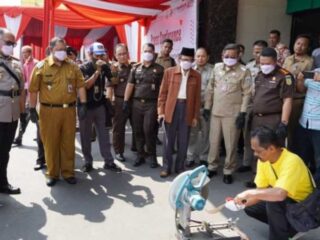 Kejari Jakut Musnahkan Barang Bukti Dari 599 Perkara Pidum Berkekuatan Hukum Tetap