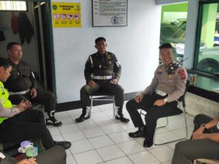 Sinergitas Tni Polri Cegah Lakalantas Di Lebak