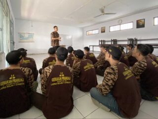Lapas Cirebon Bentuk Mental Positif Warga Binaan Dengan Giat Pramuka