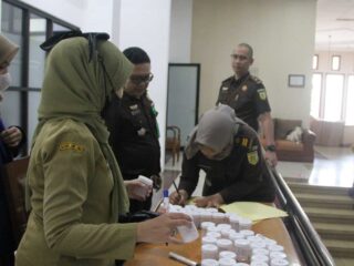 Kejari Kota Malang Laksanakan Screening Pada Seluruh Jajaran Pegawai