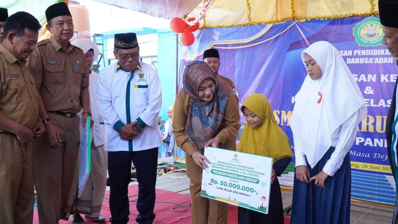 Dukung Pandeglang Cerdas, Baznas Salurkan Bantuan Pendidikan Hampir 100 Juta