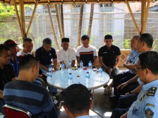 Kalapas Cirebon Berikan Motivasi Dan Arahan Pada Pengurus Blok Kamar Hunian