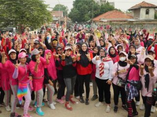 Istimewa, Teh Sarifah Ajak Warga Kota Serang Senam Bersama