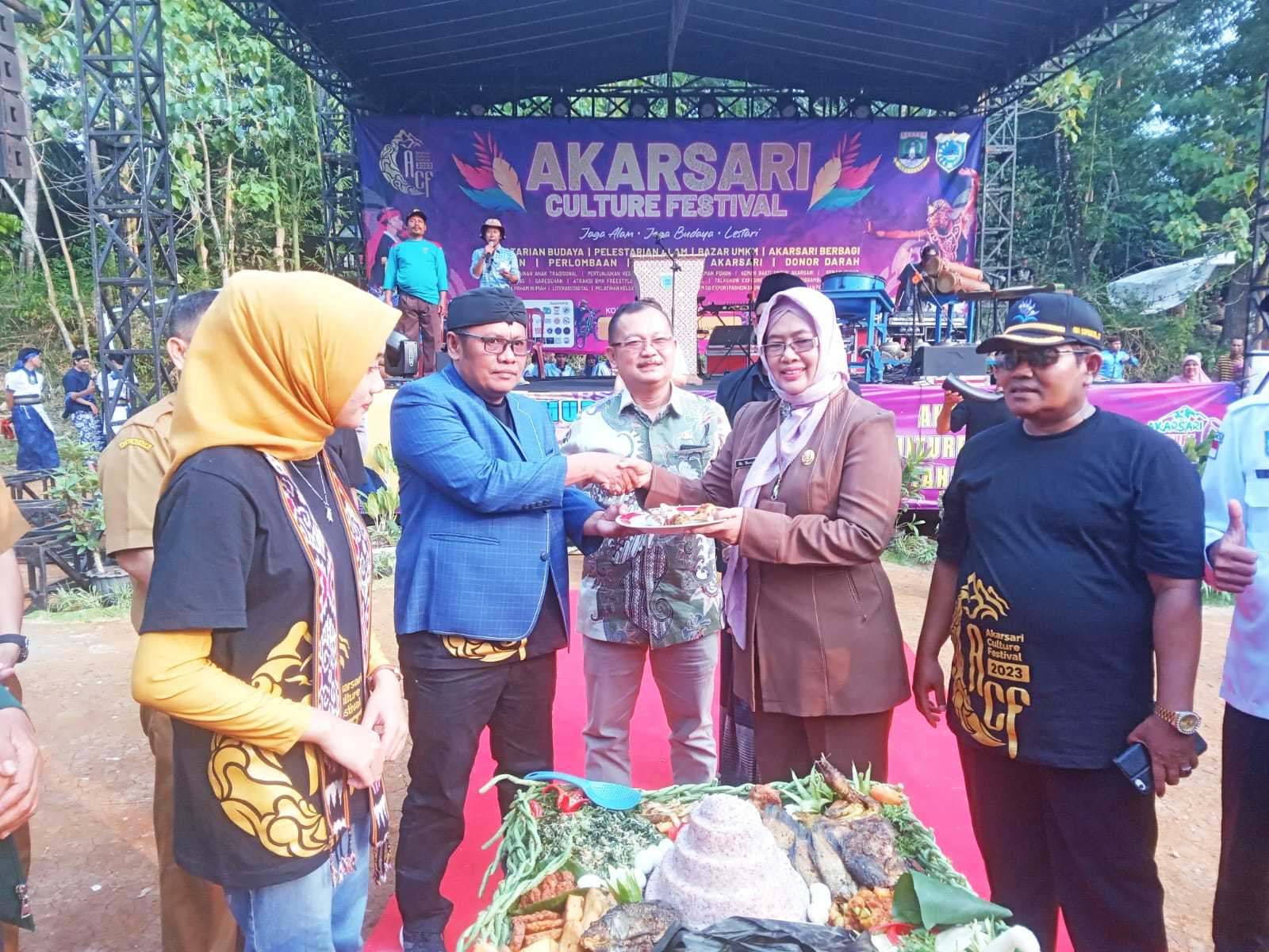 Akar Sari Culture Festival Bagian Pelestarian Budaya dan Pemberdayaan UMKM I Harian Terbit