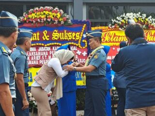 Wow, Teh Camel Meriahkana Lepas Sambut Kadislitbang Tni Al
