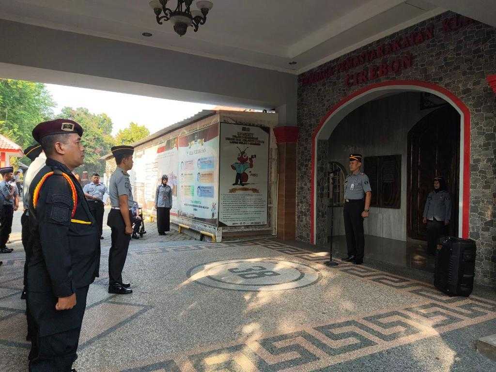 Lapas Cirebon Laksanakan Apel Pagi Rutin, Begini Selengkapnya I Harian Terbit