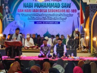Kh Manarul Hidayat: Pesan Keberkahan Hidup Dan Cinta Kepada Nabi Muhammad Di Maulid Desa Sedong Lor