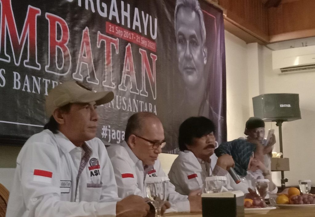 Kombatan: PDIP harus ingatkan Jokowi, Jangan terlena 270 Pj Kepala Daerah 'dibarter' Gibran Bacawapres Prabowo I Harian Terbit