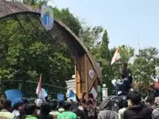 Gostra Dan Rpm Demo Kantor Dprd Dan Kantor Bupati Lebak, Desak Kepala Disperindag Lebak Mundur