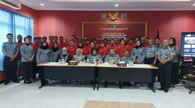 Bapas Bogor dan NCC Berbakti Latih Klien Pemasyarakatan Membuat Mie Ayam