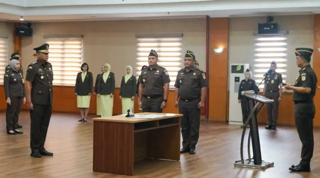 Kajari Jakarta Pusat Lantik Kasi Pidum Fatah Chotib Uddin