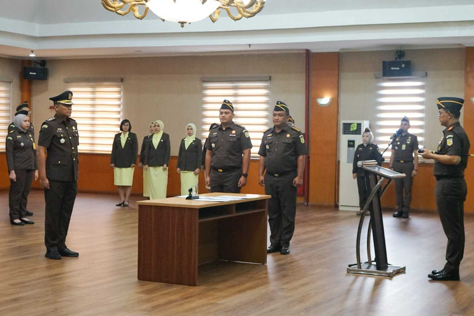 Kajari Jakarta Pusat Lantik Kasi Pidum Fatah Chotib Uddin