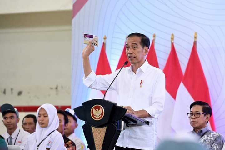 Habib: Kaum Loyalis Tunggu Jokowi Tumbang, Mereka Akan Balas Dendam I Harian Terbit